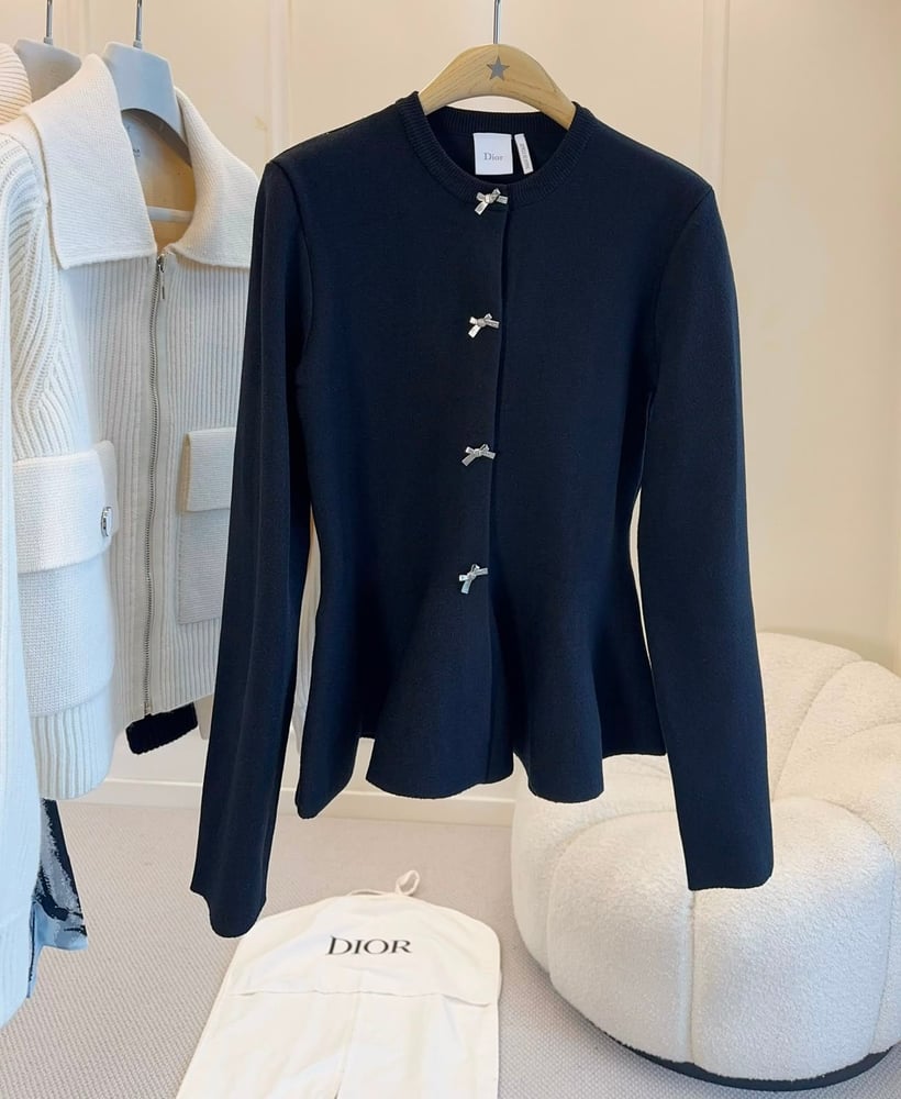 كارديجان / جاكيت "ديور" (Dior) الفاخر