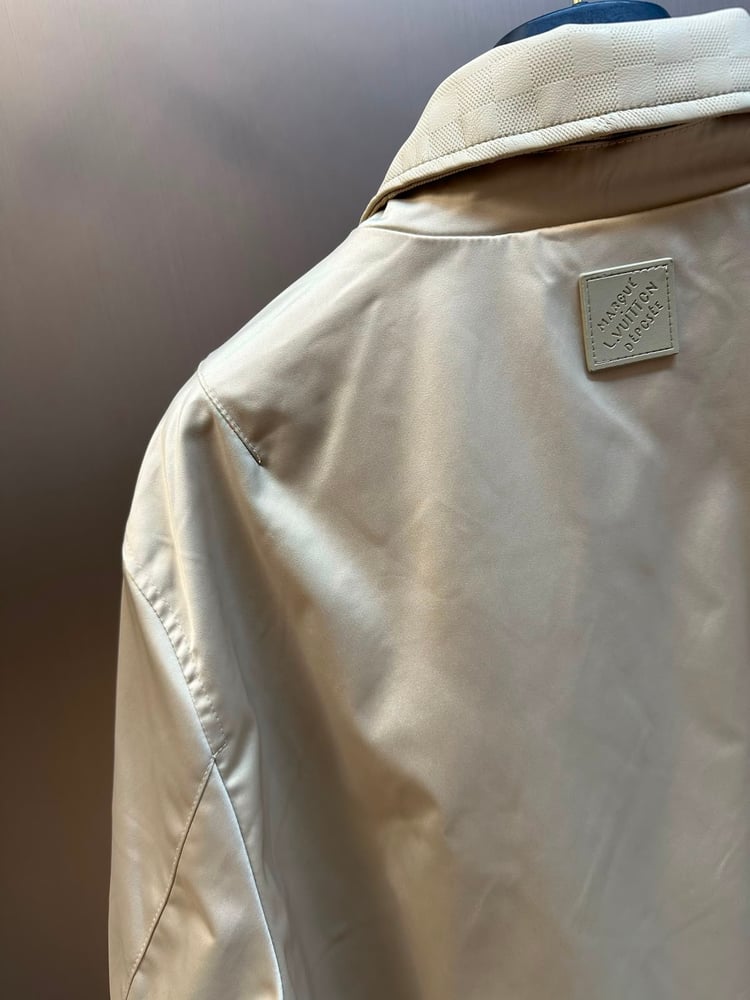 جاكيت فاخر للرجال من لوي فيتون (Louis Vuitton Jacket)