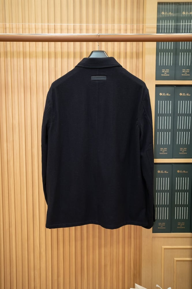 طقم كشمير فاخر من زيانيا (Zegna Cashmere Overshirt & Trousers Set)