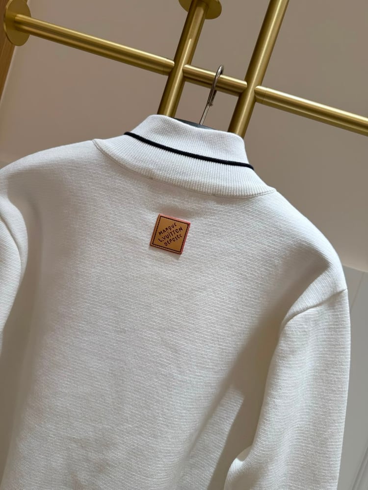 جاكيت / كارديغان "لويس فيتون" (Louis Vuitton) الرجالي الفاخر بسحاب وتصميم ثنائي اللون