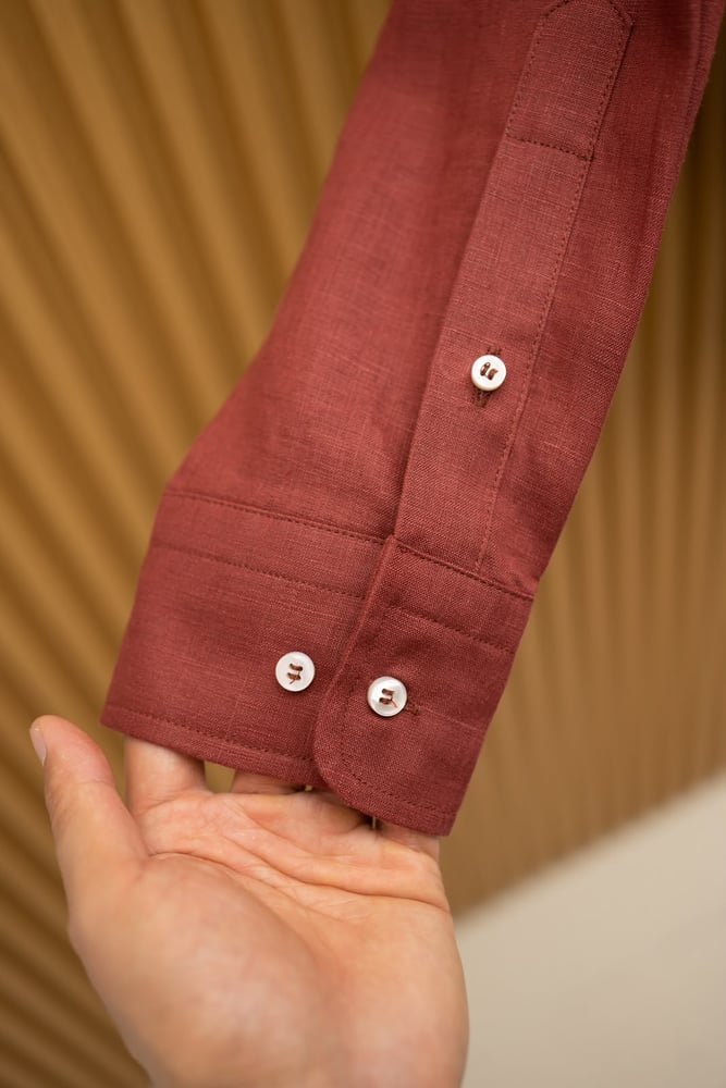 قميص Loro Piana الكلاسيكي