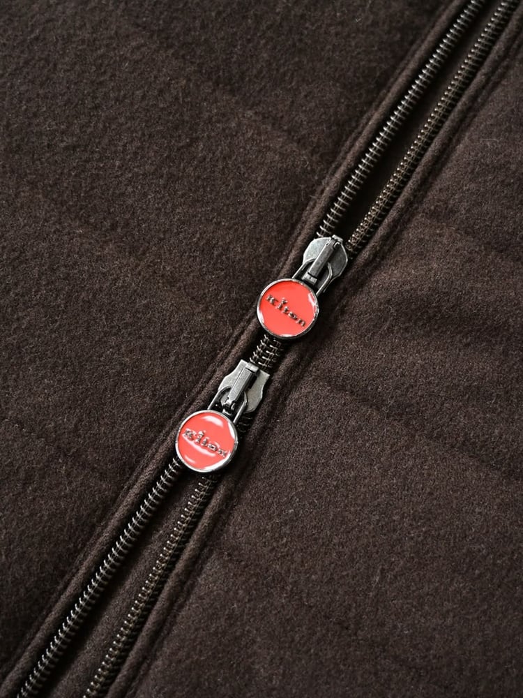 فيست كيتون الرجالي الفاخر من الصوف المبطن (Kiton Quilted Wool Vest)