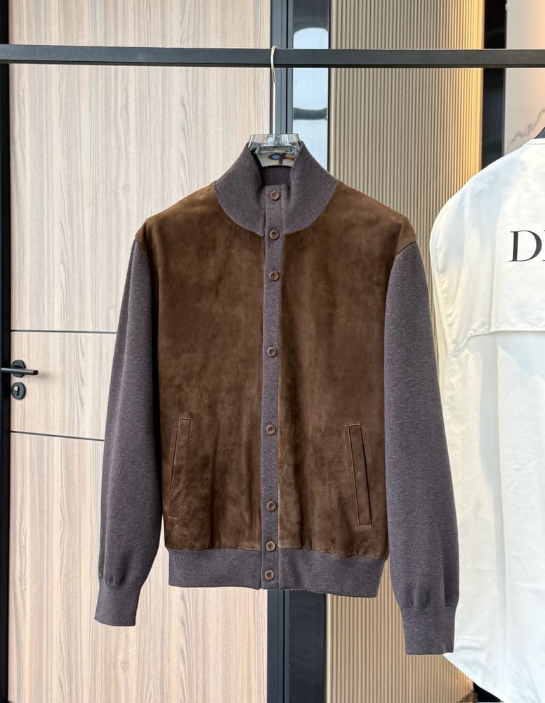 جاكيت رجالي بني فاخر بتصميم مميز من ديور (Dior)