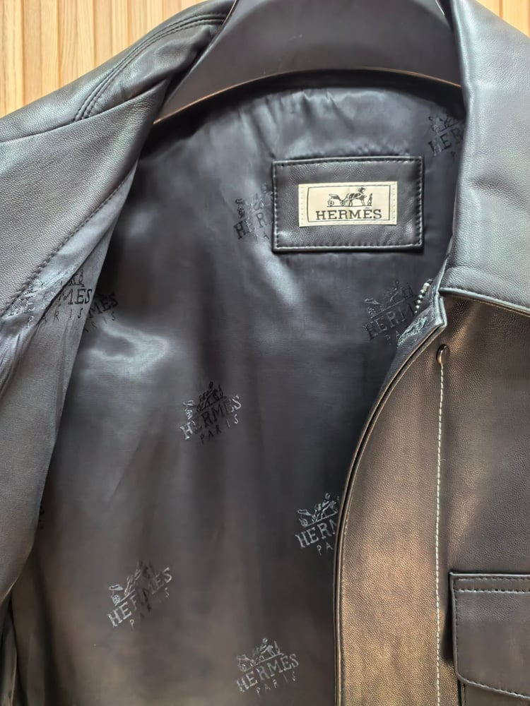جاكيت هيرميس الجلدي الفاخر (Hermes Leather Jacket)