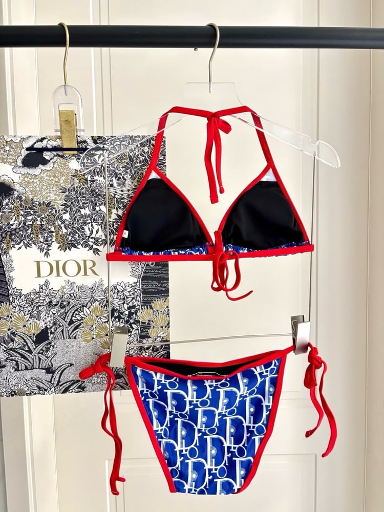 مايوه / بيكيني "ديور" (Dior) الفاخر