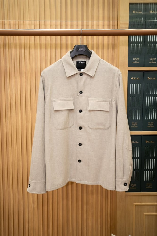 طقم كشمير فاخر من زيانيا (Zegna Oasi Cashmere Overshirt & Trousers Set)
