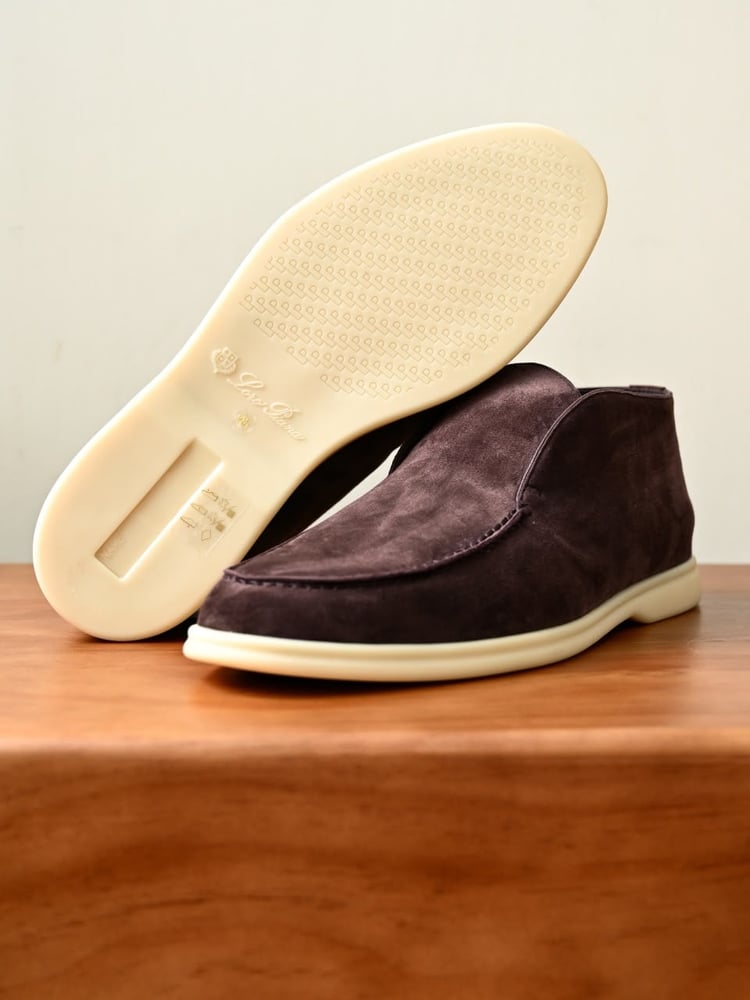 حذاء لورو بيانا الرجالي الشمواه الكلاسيكي (Loro Piana Open Walk Classic Suede Shoes)