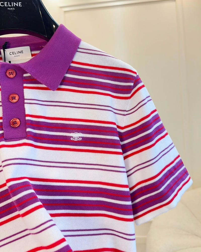 قميص بولو "سيلين" المحبوك المخطط (Celine Striped Knit Polo)