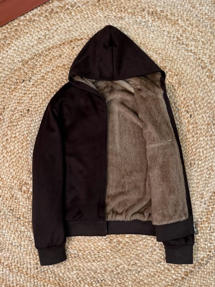 طقم لورو بيانا الشتوي المبطن بالفرو (Loro Piana Winter Set)