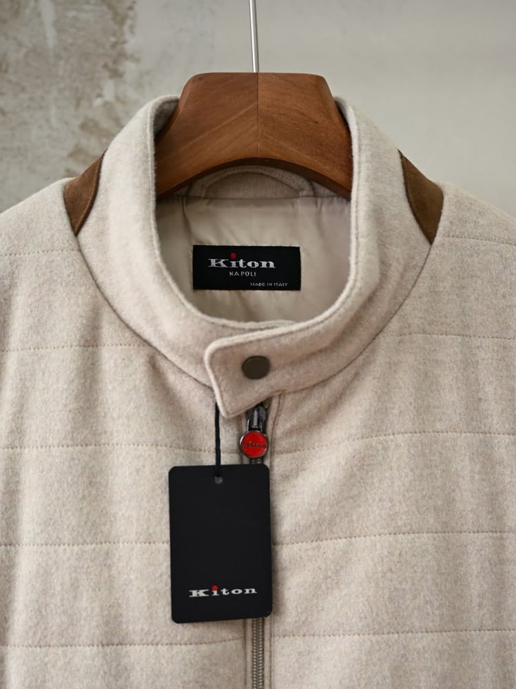 فيست كيتون الرجالي الفاخر من الصوف المبطن (Kiton Quilted Wool Vest)