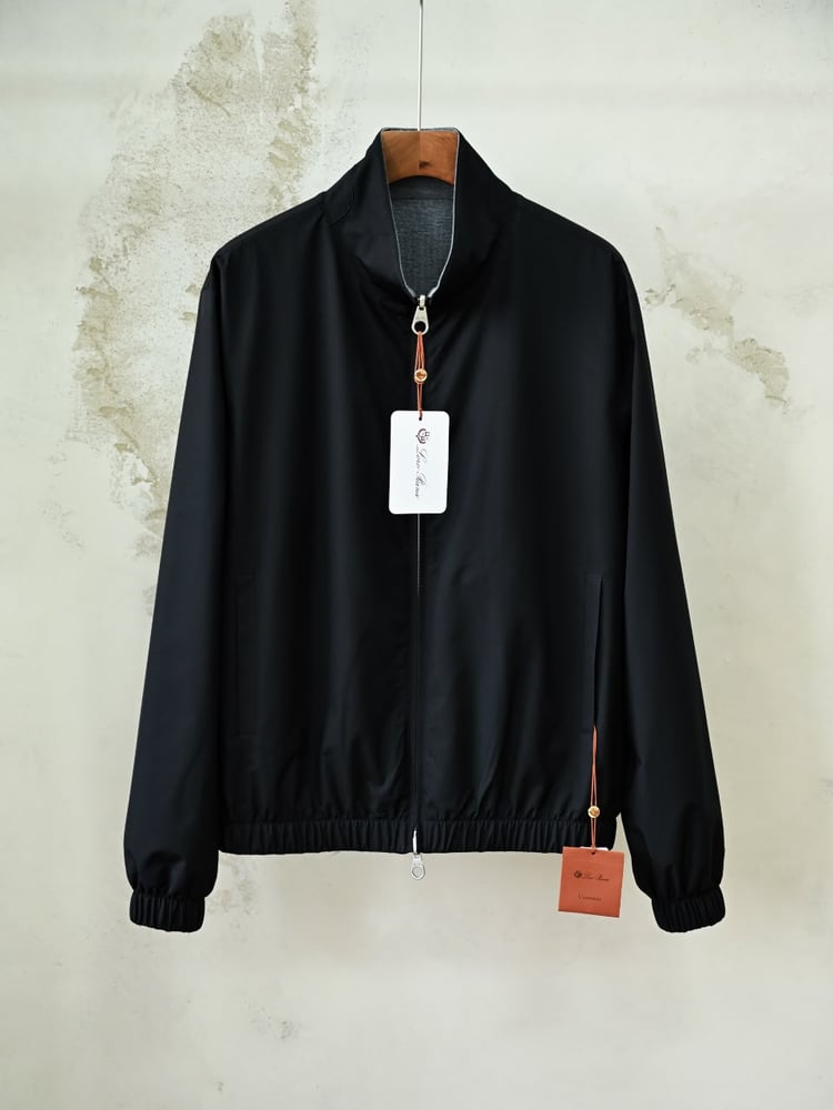 جاكيت بومبر reversible من لورو بيانا (Loro Piana Reversible Bomber Jacket)