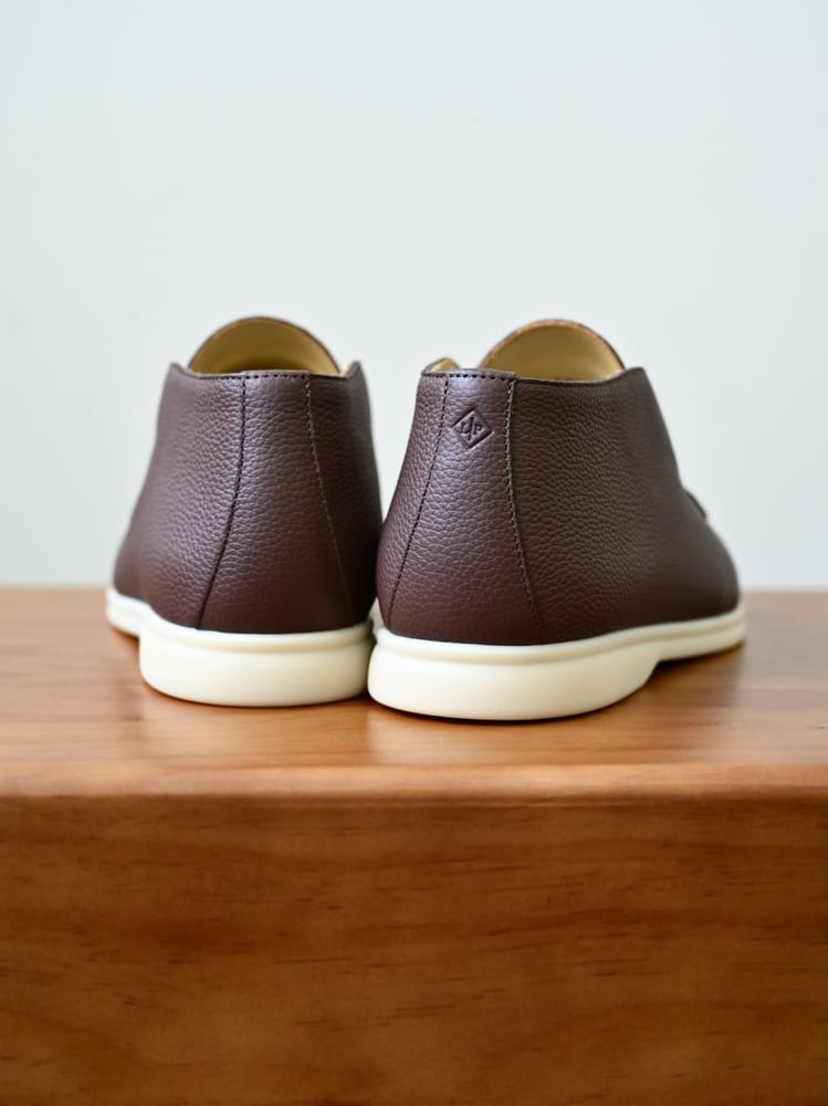 حذاء لورو بيانا الرجالي الفاخر من الجلد الطبيعي ( Loro Piana Open Walk Grained Leather )