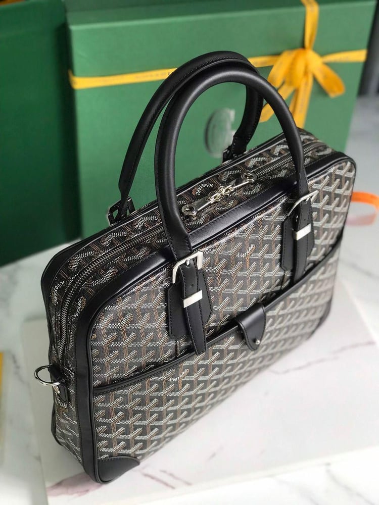 حقيبة عمل "غويارد" (Goyard) رسمية ٤٥ سم