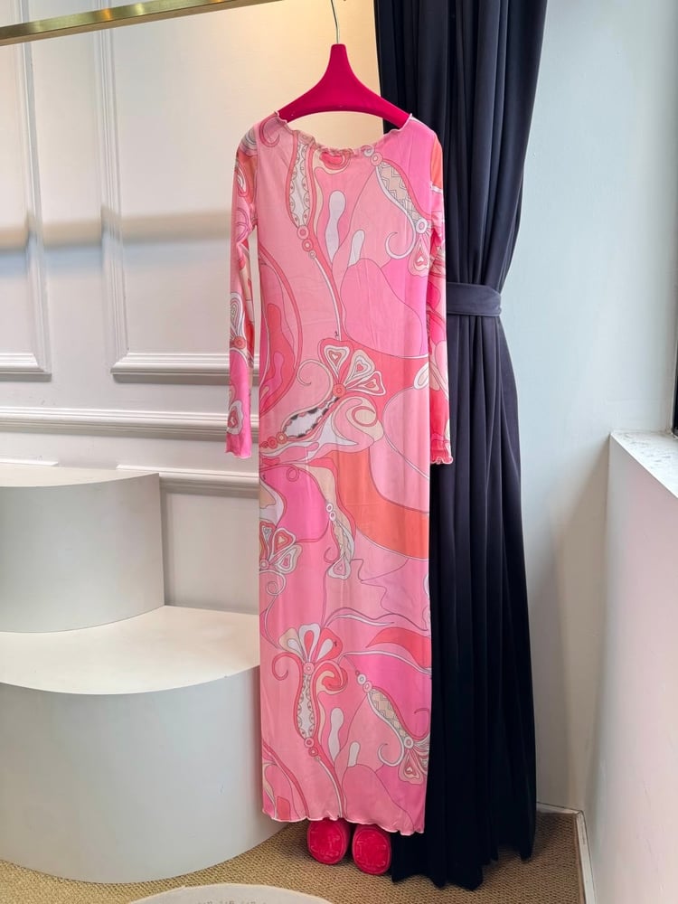 فستان "بوتشي" (Pucci)
