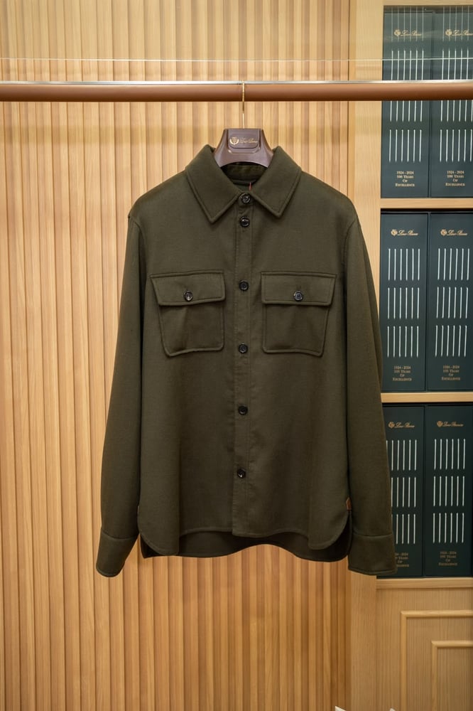 جاكيت كشمير فاخر بجيوب على الصدر من لورو بيانا (Loro Piana Men's Cashmere Overshirt / Jacket)