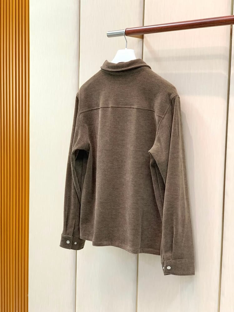 طقم رياضي / جاكيت وبنطلون رجالي فاخر من "برادا" (Prada) باللون البني المخملي المضلع (Corduroy)