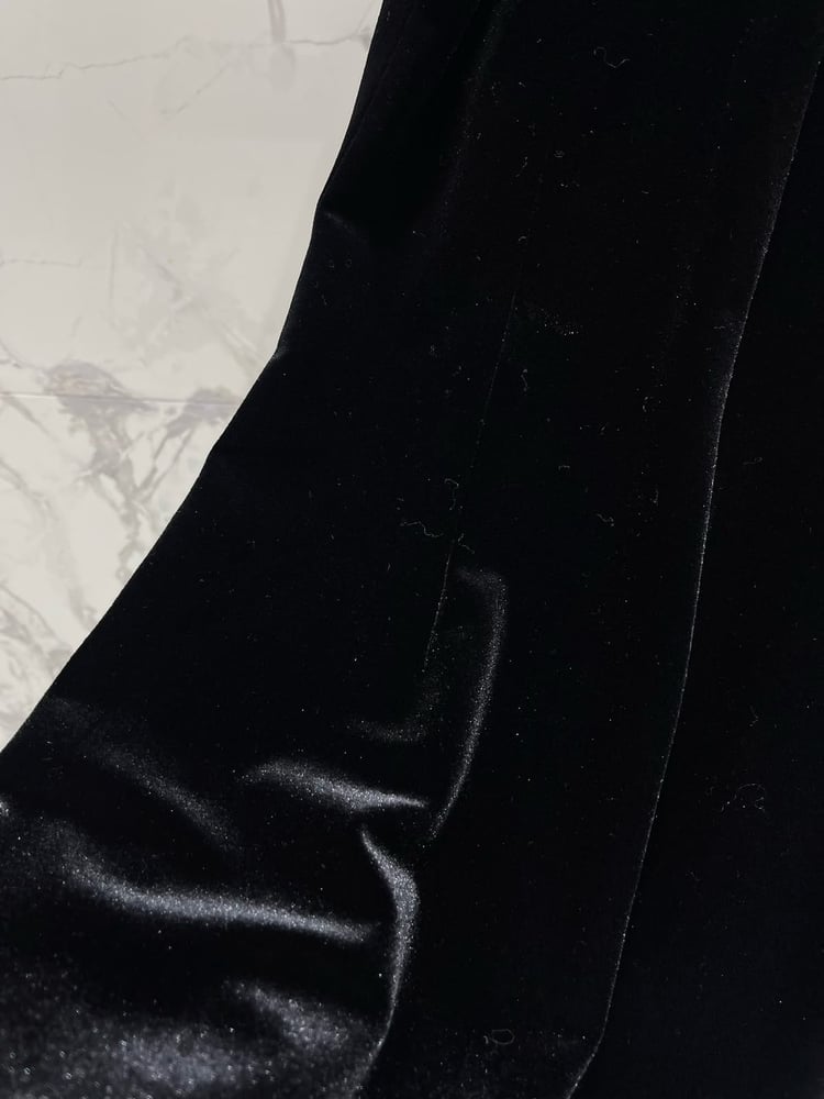 فستان "بالمان" (Balmain) السهري الفاخر