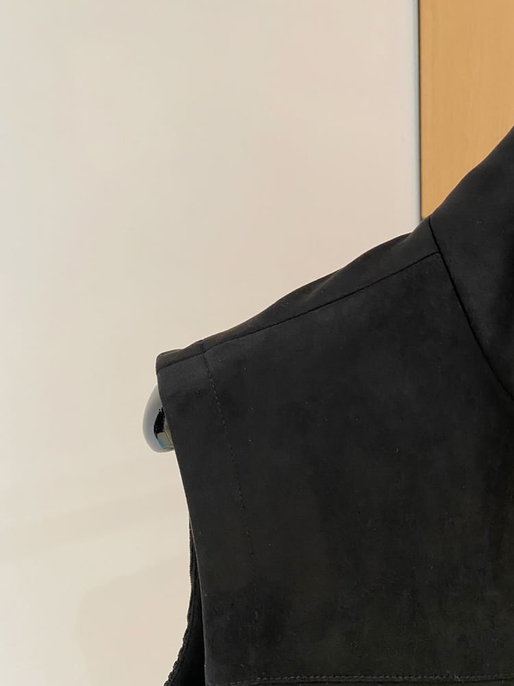 سدن شامواه للرجال من زيجنيا (Zegna Suede Vest)