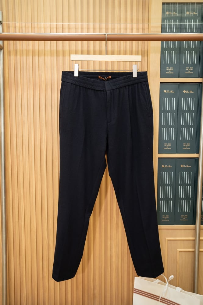 طقم كشمير فاخر من زيانيا (Zegna Cashmere Overshirt & Trousers Set)
