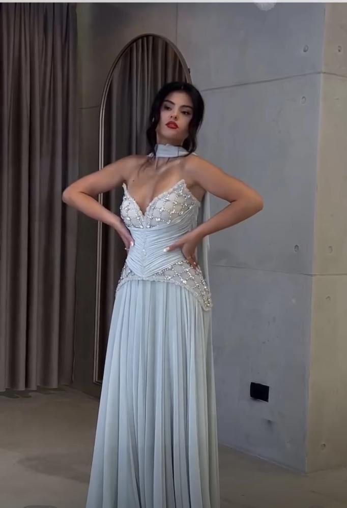 فستان منال