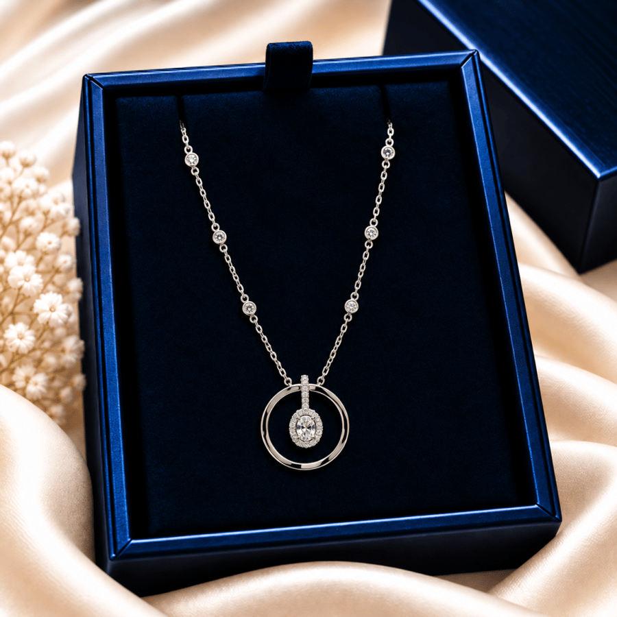 عقد فضة عيار 925