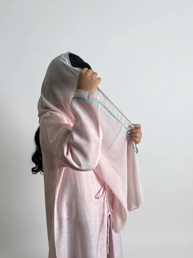عباية اطفال ملونه