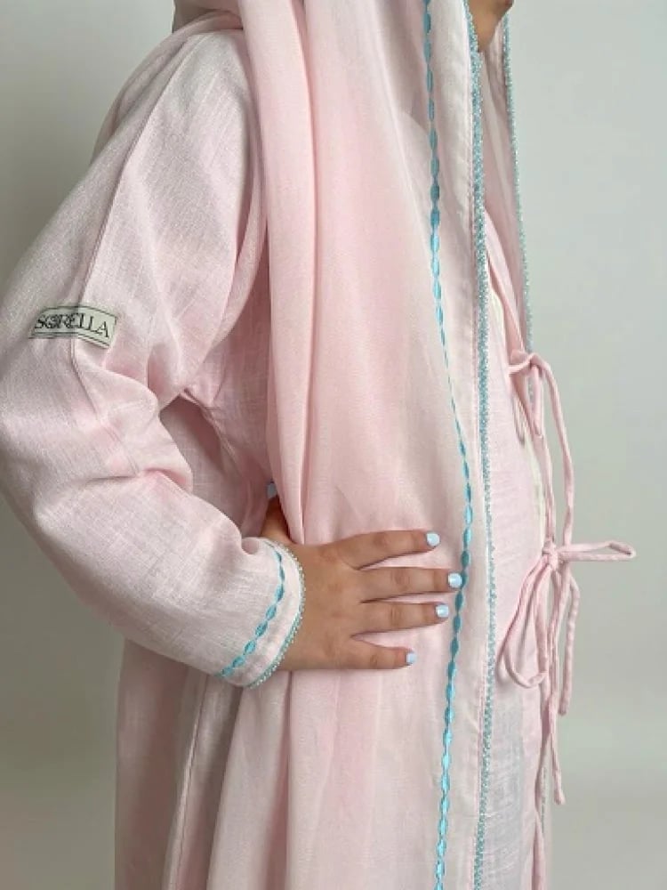 عباية نسيم الورد