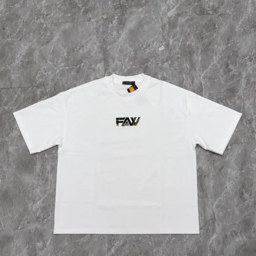 تيشيرت FAW قصة بوكس