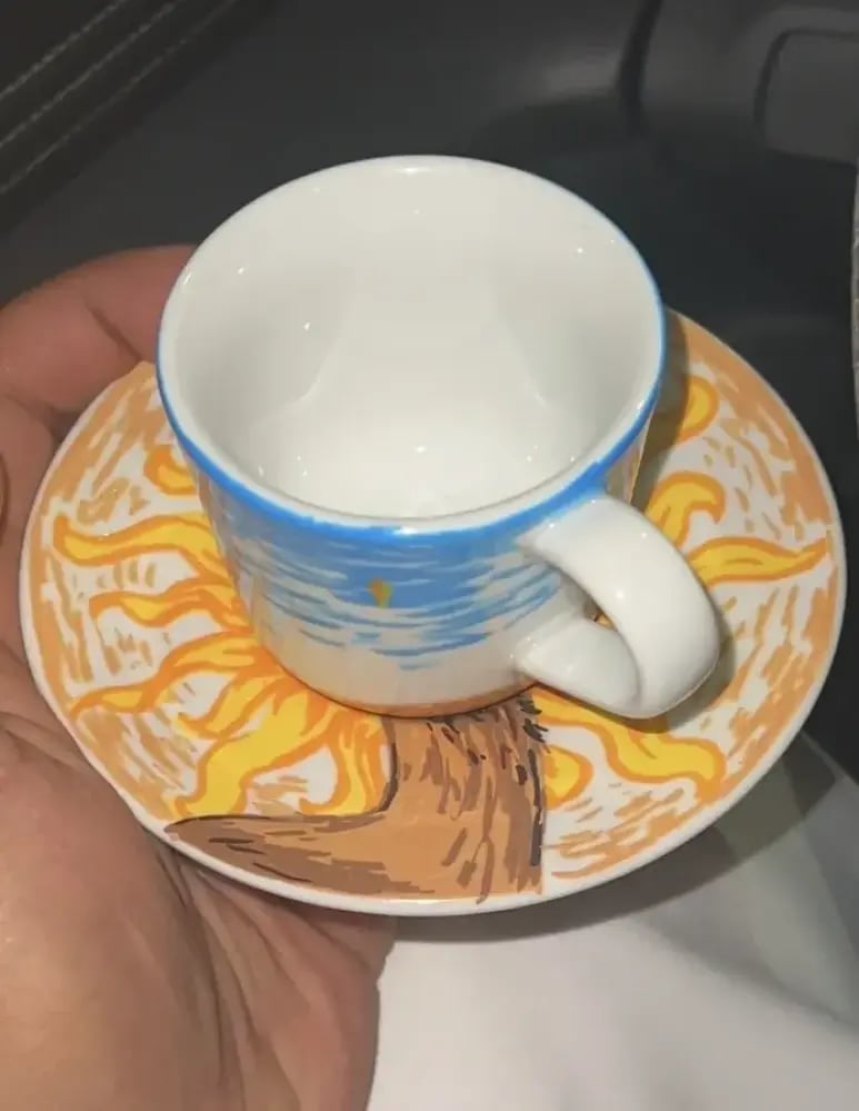 كوب الاسبرسو صغير+صحن رسمة جاهزة ٩٦