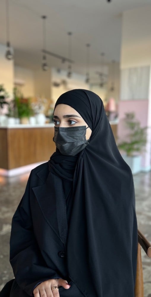 نقابين حرير مشبك +طرحه ربط