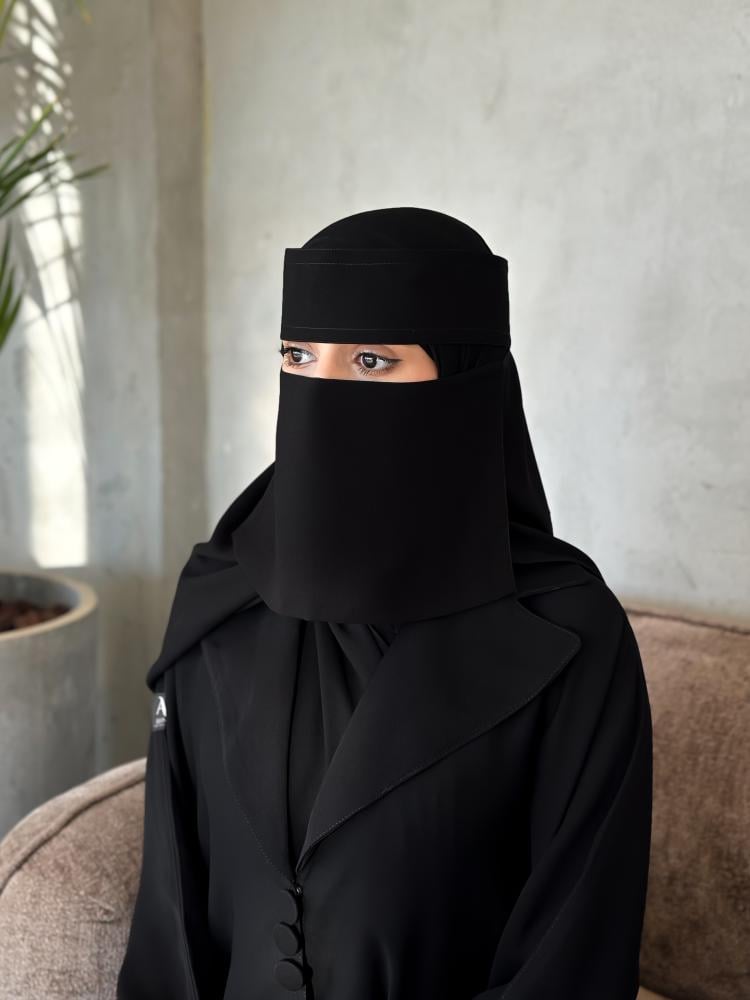 2 نقاب قصير