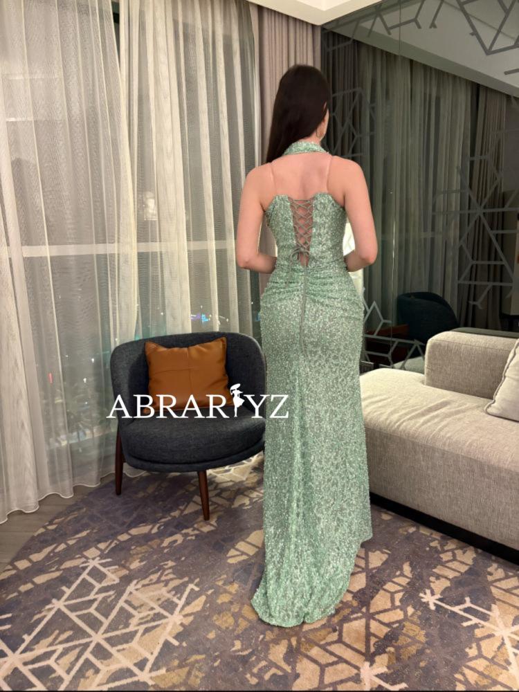 فستان سهره دانتيل بتطريز خرز ع ترتر