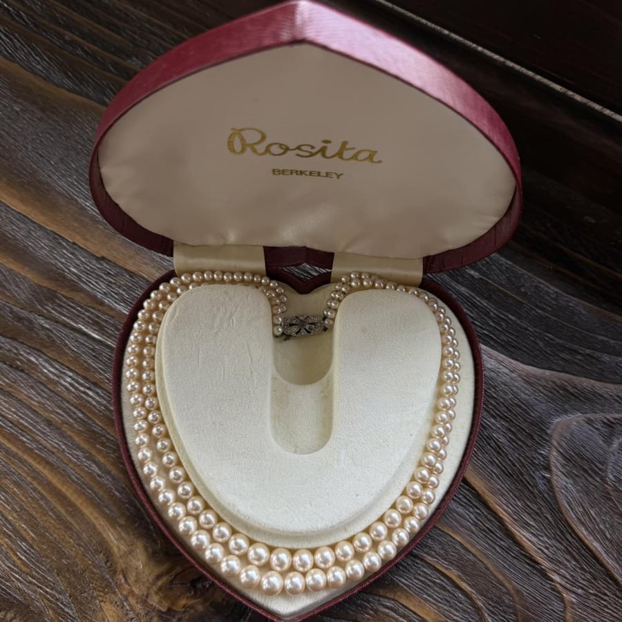 Rosita — عقد اللؤلؤ المزدوج الفنتج