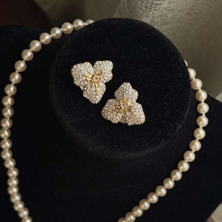 Pearl Bloom Set