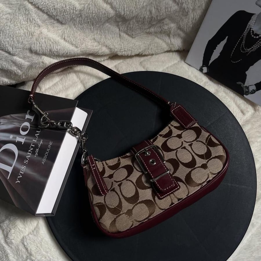 Coach Signature Mini Buckle Burgundy – Vintage Y2K Edition