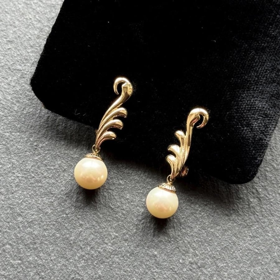 أقراط Majorica Pearl الفنتج