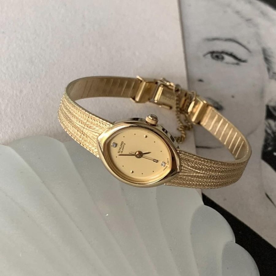 SUNLORD vintage watch - with luxurious gold design