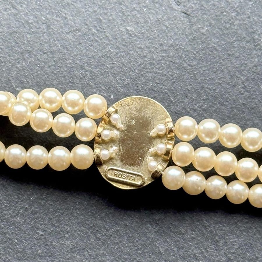 عقد Rosita Pearls of London Vintage – ثلاثي اللؤلؤ