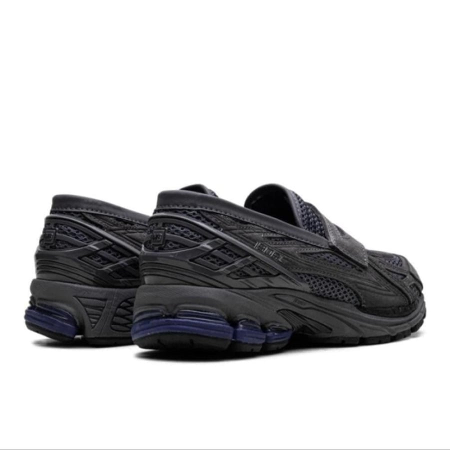NEW BALANCE 1906L