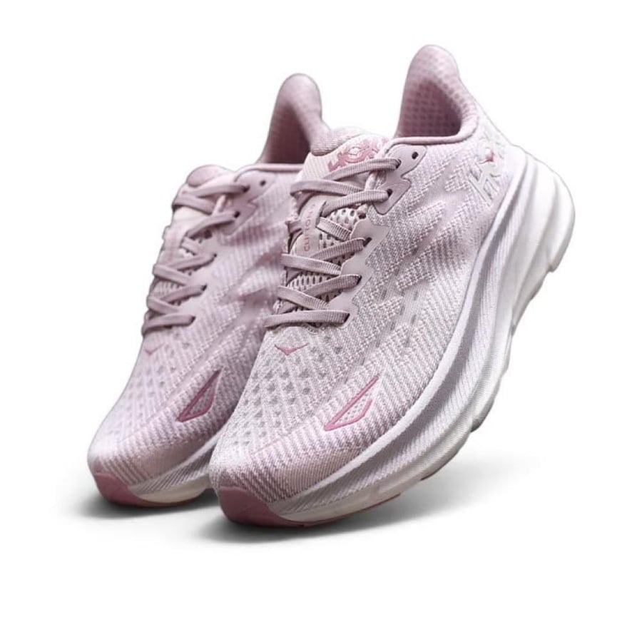حذاء هوكا ون ون كليفتون 9 (HOKA ONE ONE Clifton 9) وردي فاتح نسائي