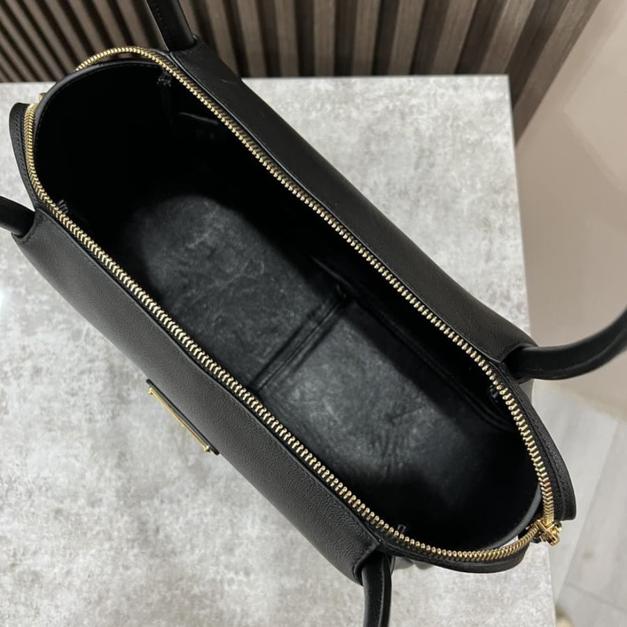 شنطة برادا دارلينج Prada Darling