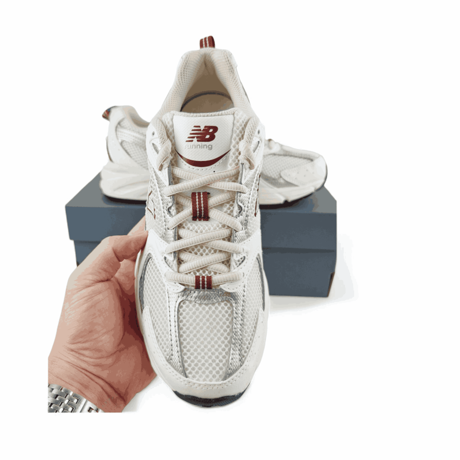New Balance 530