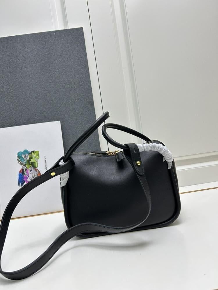 شنطة برادا دارلينج Prada Darling