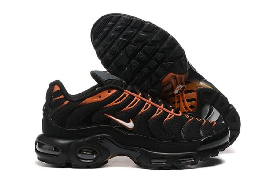 Nike Air Max PLUS