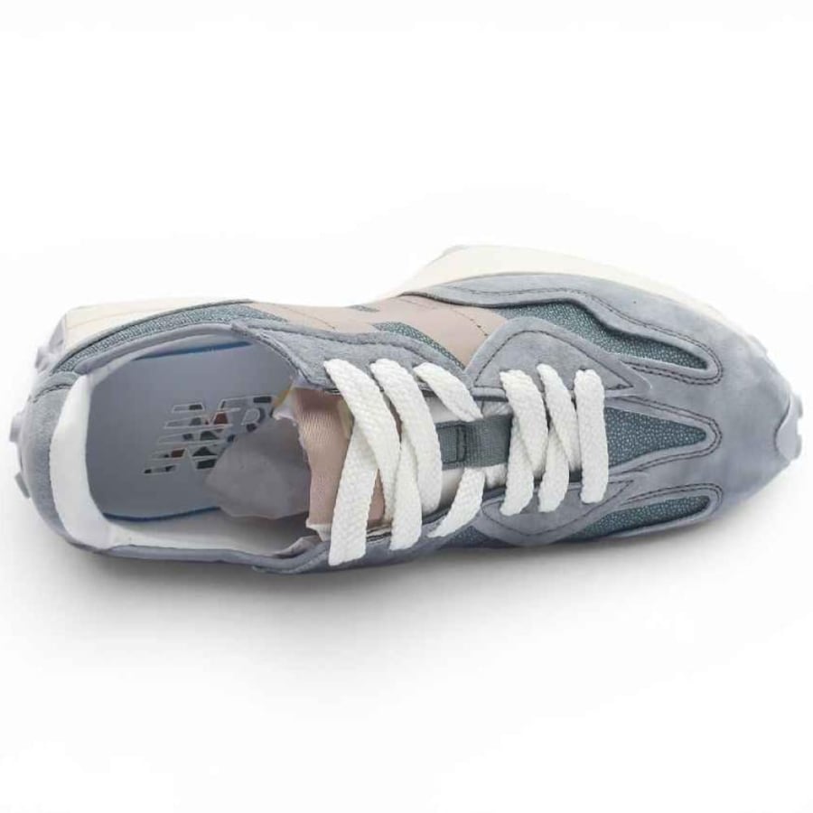 New Balance 327