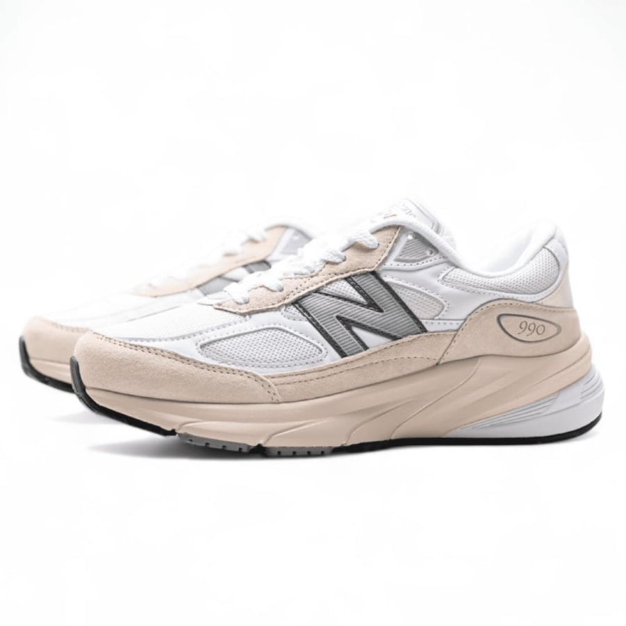 NEW BALANCE V6 990