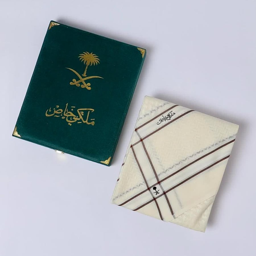 شماغ رجالي شتوي ملكي