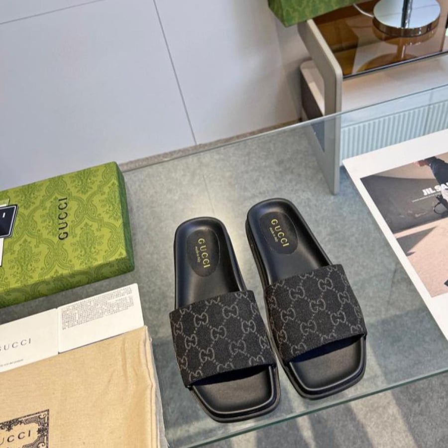 صندل نسائي جوتشي كلاس Gucci class A