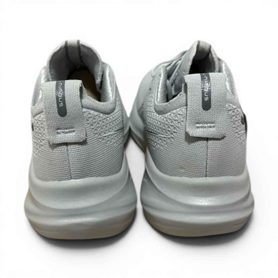 جل نيمبوس Gel-Nimbus 26