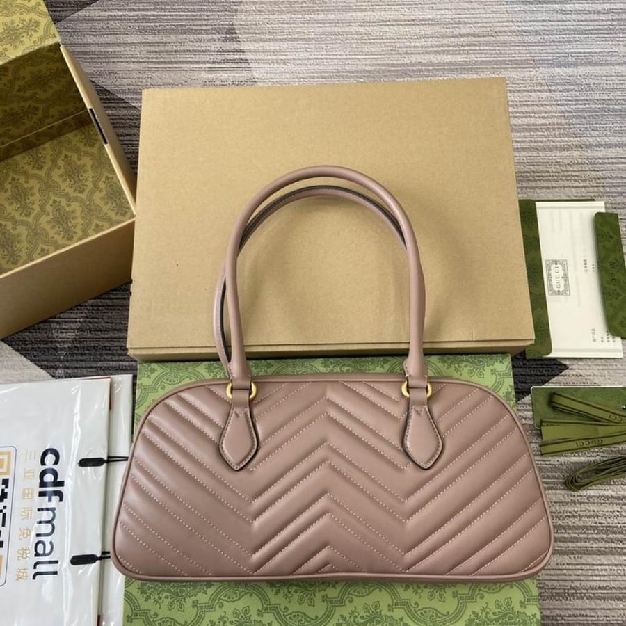 شنطة جوتشي جي جي مارمونت Gucci GG Marmont